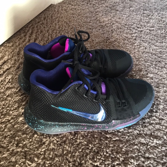 kyrie 3 flip the switch youth